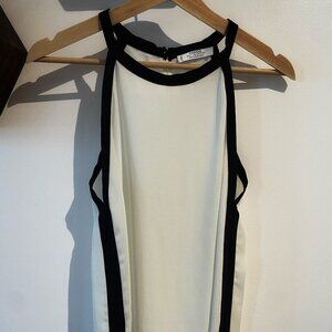 Semitransparent white strapless blouse